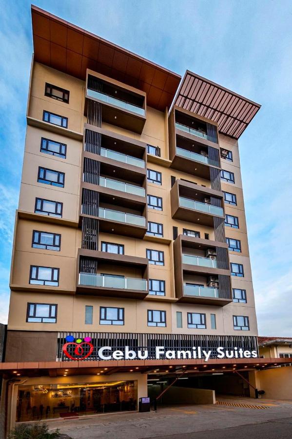 Cebu Family Suites Bagian luar foto