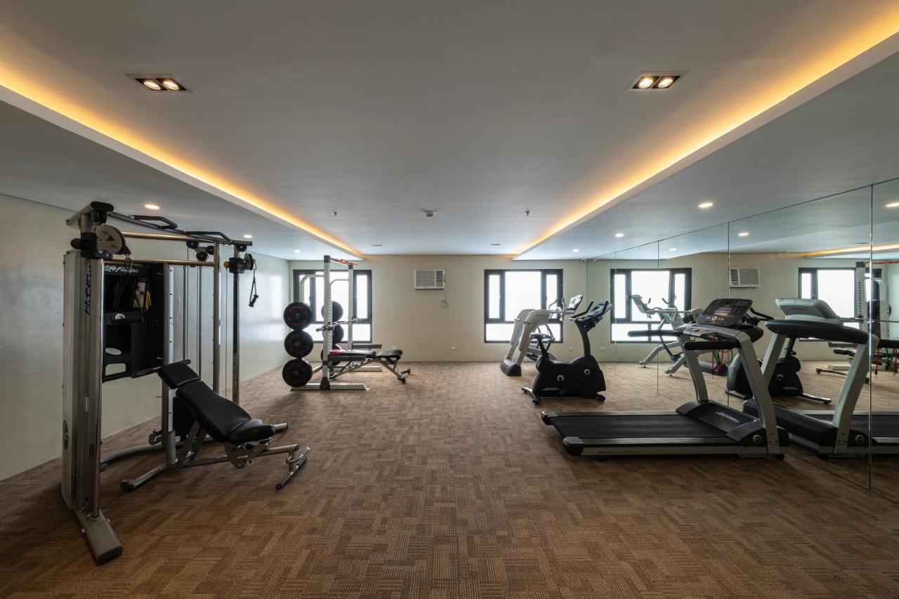Cebu Family Suites Bagian luar foto